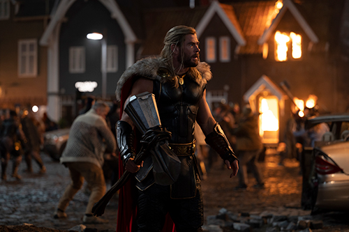 Thor entra em cartaz na maioria dos cinemas do Brasil